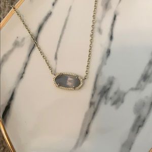 Kendra Scott Elisa Gold pendant